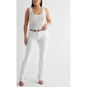 Express Woman Mid Rise White Pintuck Skyscraper Jeans, Size 14S